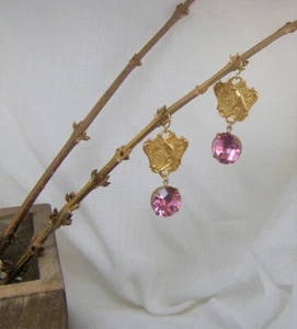 Pendientes de estrás alemán rosa estilo dorado estilo vintage para pájaros tropicales - Imagen 1 de 6