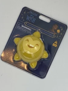 Calamita illuminata stella del cinema Disney Parks 2023 nuova - Foto 1 di 3