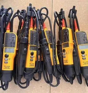 1 PCS Fluke T150 VDE OR FLUKE T150 Electrical Tester/well working/ - Picture 1 of 4