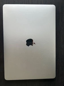 macbook pro 2017 13 zoll silber, gebrauchter Zustand - Bild 1 von 9