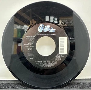 Nirvana "Smells Like Teen Spirit / Even In His Youth" 1991 DGC DGCS7-19050 45RPM - Picture 1 of 4