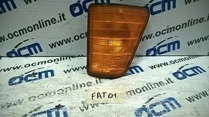 FANALE FANALINO ANTERIORE SINISTRO ARANCIONE ORIGINALE MERCEDES 207-MICROBUS 81> - Foto 1 di 1