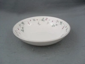 Royal Doulton Strawberry Fayre Bowl - Picture 1 of 1
