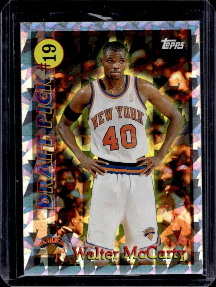 1996-97 Topps Walter McCarty Draft Pick Exchange Rookie RC #DP19 Knicks - Image 1 of 2
