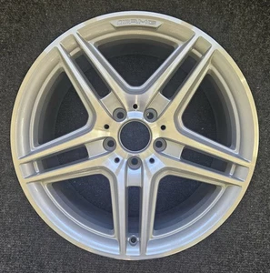 Mercedes AMG C250 C300 C350 2008-2013 Rear 18x8.5 OEM Wheel Silver Machined Rim - Picture 1 of 10