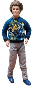 Barbie Ken Puppe braun verwurzelte Haare mit blonden Highlights blaue Augen angezogen 1997 - Bild 1 von 3