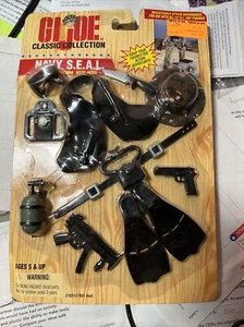 G.I. Joe Classic Collection Navy Seal Mission Gear 1997 nuevo en caja #uab4 - Imagen 1 de 1