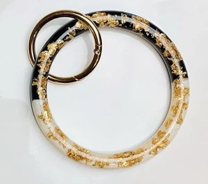 Brazalete llavero resina escamas negro, blanco y dorado solamente - Imagen 1 de 1