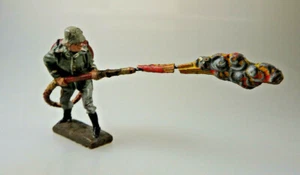 Lineol Deutscher Soldat mit Flammenwerfer ab 1934 (62158) - Bild 1 von 6