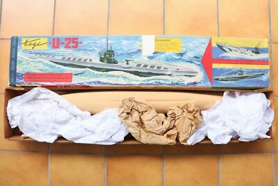 Sous-marin U-Boot type I U-25 Schuco Hegi - Image 1 of 3