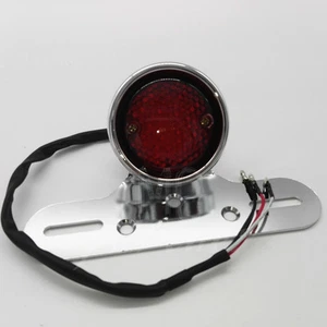Luz de freno trasera LED cromada para motocicleta matrícula para Harley Bobber Chopper - Imagen 1 de 8