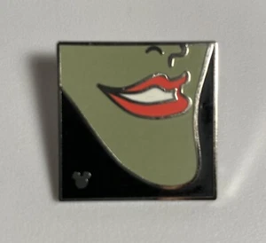 New Disney Pin WDW/DLR 2017 Hidden Mickey Smiling Villains Maleficient - Picture 1 of 2
