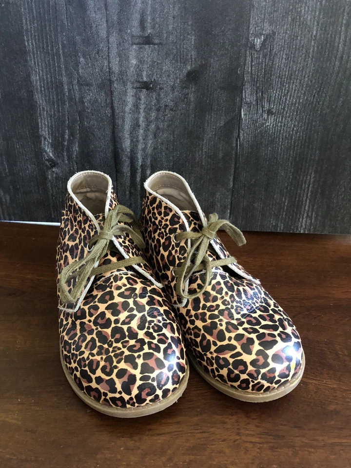 Mon Petit Shoes Hard Sole Oxford  Leather Cheetah Print  Toddler 10 - Image 1 of 4
