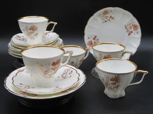 Vintage Litauen Made Set Demitasse Tassen Untertassen Dessertteller handbemalt 14 Teile - Bild 1 von 18