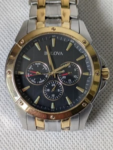 Orologio uomo Bulova bicolore - giorno, data, quadranti sub 24 ore - Foto 1 di 9