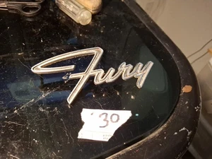 VINTAGE 1965 66 67 PLYMOUTH FURY FENDER EMBLEM OEM 2524233 MOPAR - Picture 1 of 2