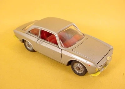 POLITOYS SILVER ALFA ROMEO GIULIA GT # 500  1:43  LOOSE - Image 1 of 4
