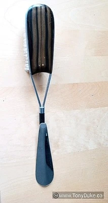 1960s Retro Travelers Shoe Horn Clothes Brush Chrome combo  estate Item Foto 1 de 4