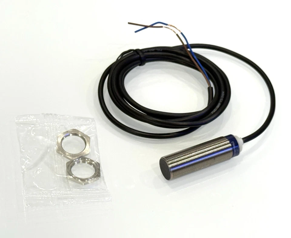 Telemecanique Sensors 4 to 240V AC/DC Proximity Sensor (XS618B1MAL2)