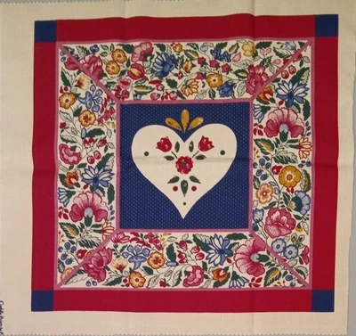 De colección ~ Impresiones de abrazos ~ "Corazón con borde floral" ~ Panel de tela de algodón ~ 14"x 14"  Foto 1 de 2