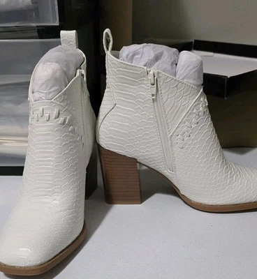 Pierre Dumas Botín Blanco Cremallera Lateral Talla 11 Botines Cammy 12 Foto 1 de 4