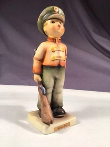Figurina Goebel Hummel SOLDIER BOY #332 Germania Ovest 6” ottima! - Foto 1 di 5
