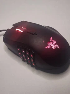 Razer RZ01-01610100-R3U1  Chroma Wired USB Gaming Mouse with 12 Button Function - Picture 1 of 7