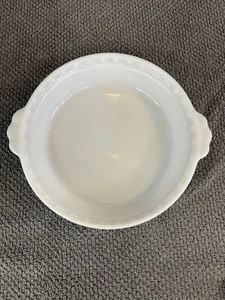 Vintage PYREX 9 In. Milk glass Pie Plate Scalloped Edge - Picture 1 of 4