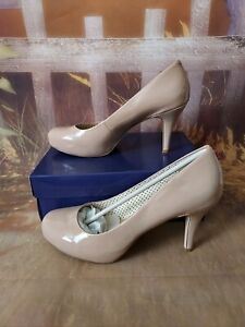 MADDEN GIRL NUDE / LIGHT BEIGE SIZE 11 HEELED SHOES NEW IN BOX