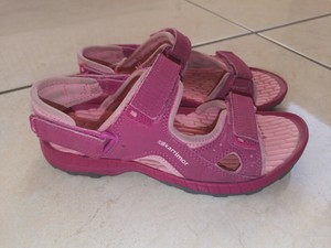 karrimor girls sandals