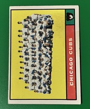 1961 TOPPS #122 CHICAGO CUBS TEAM CARD W/BANKS/B. WILLIAMS/SANTO/R. ASHBURN
