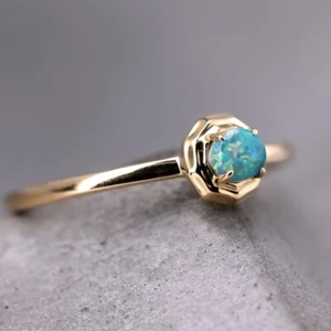 Minimalist Round Australian Black Opal Engagement Wedding Ring 18K Yellow Gold - Picture 1 of 8