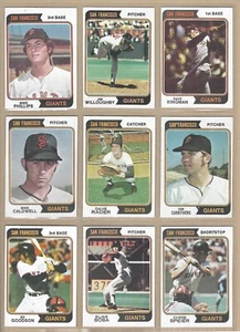 1974 TOPPS BASEBALL TEILTEAM SET -- WÄHLEN SIE JEDES TEAM, DAS SIE WOLLEN - KOSTENLOSER/SCHNELLER VERSAND - Bild 1 von 45