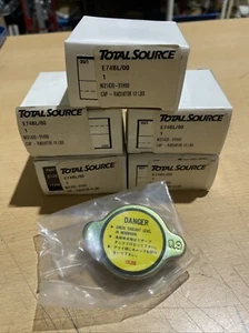 Total Source 21430-91H00 Forklift Radiator Cap, Set Of 5 - Picture 1 of 4