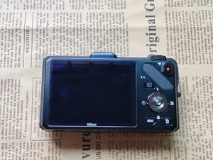 Nikon COOLPIX S9300 Digitalkamera (16,0 MP, 18-facher optischer Zoom) – Schwarz - Picture 1 of 2