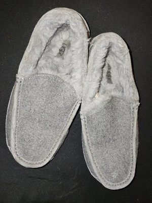 UGG Mens Moccasins Gray Slippers Size 8 - Image 1 of 4