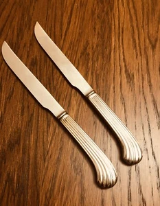 "Pabellón 1982 Calegaro Vignelli Italia Plateado 2- Cuchillos de carne serrados 10" - Imagen 1 de 5