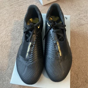 NEW NIKE PHANTOM VENOM ELITE FG BLACK GOLD $250 RETAIL AO7540-077 Mens Size 5.5 - Picture 1 of 4