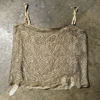 Antigua blusa de vestir de encaje metálico dorado de los años 20 etiquetada con lamé vintage Foto 1 de 4