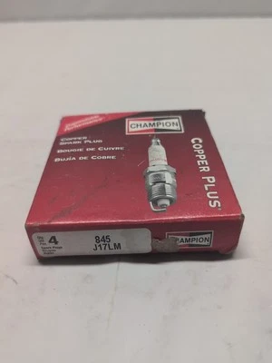 Champion Copper Plus Spark Plug J17LM (pack of 4) - Part Number 845 - Image 1 of 4