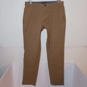 Pantalones chinos atléticos de pierna cónica Banana Republic Mason para hombre talla 31X30 marrón bellota - Imagen 1 de 8