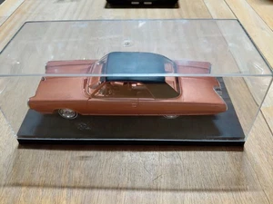 Jo-Han 1963 1964 Chrysler Turbine Concept Car Dealer Promo 1:25 Plastic Model - Picture 1 of 6