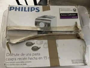 Philips HR2357/05 Automatic Pasta and Noodle Maker - Champagne - Picture 1 of 4