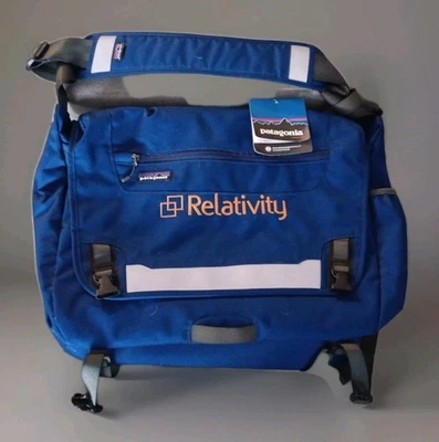 PATAGONIA Media Masa P-6 Bolso Mensajero Reflectante para Laptop de Cercanías Azul 11782 NUEVO Foto 1 de 4