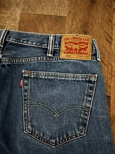 Levi's 505 Regular Fit Straight Mens 38x34 Blue Denim Jeans - Picture 1 of 10