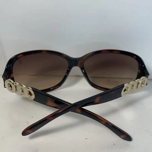 Jennifer Lopez JLO Chain Link Large Frame Sunglasses 54130 100% UV Protect - Picture 1 of 7