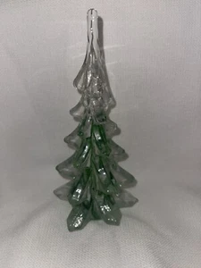 "Árbol de Navidad transparente de vidrio artístico vintage del Medio Oeste con remolinos verdes 8,5"" Taiwán" - Imagen 1 de 6