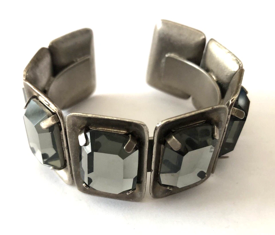 Brazalete de vidrio ahumado y peltre MIU MIU Foto 1 de 3