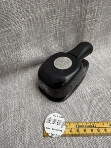 Stampin Up Whale Tail Tab Circle Punch 1 1/4” Cards Scrapbooking Crafts Punches - Picture 1 of 4