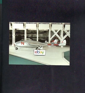 DE HAVILLAND VAMPIR DH-100 #VT812 RAF NACH DER SCHLACHT TONY WATT POSTKARTE - Bild 1 von 2